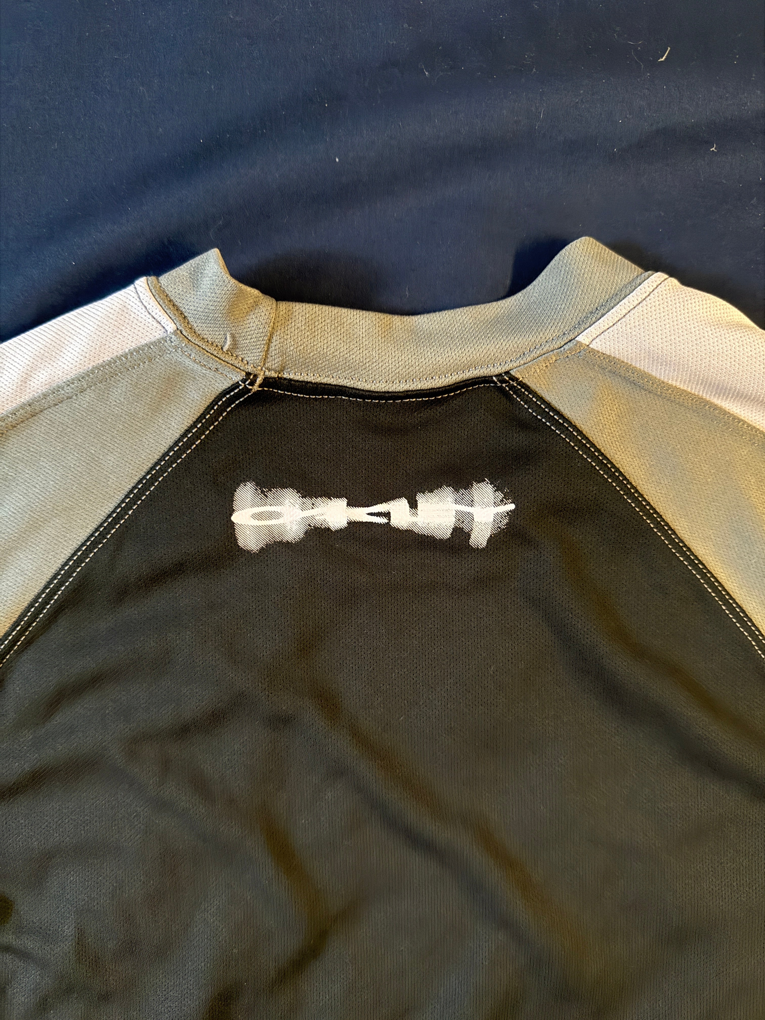 Vintage Three Tone Oakley T Shirt - L