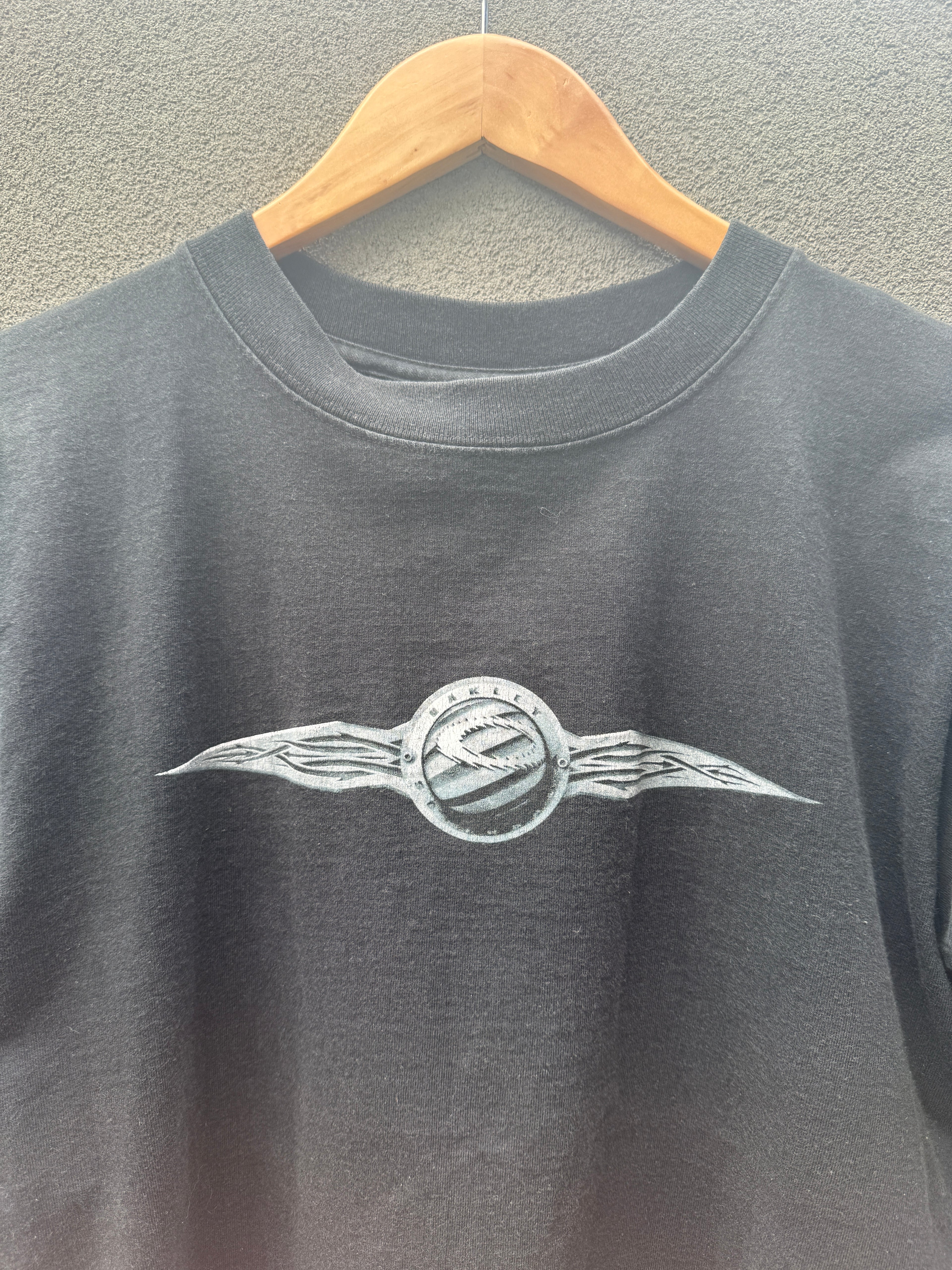 Vintage Oakley T Shirt - M