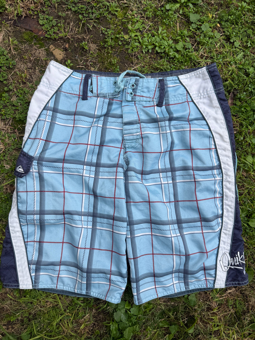 Vintage Quicksilver Boardies - 32