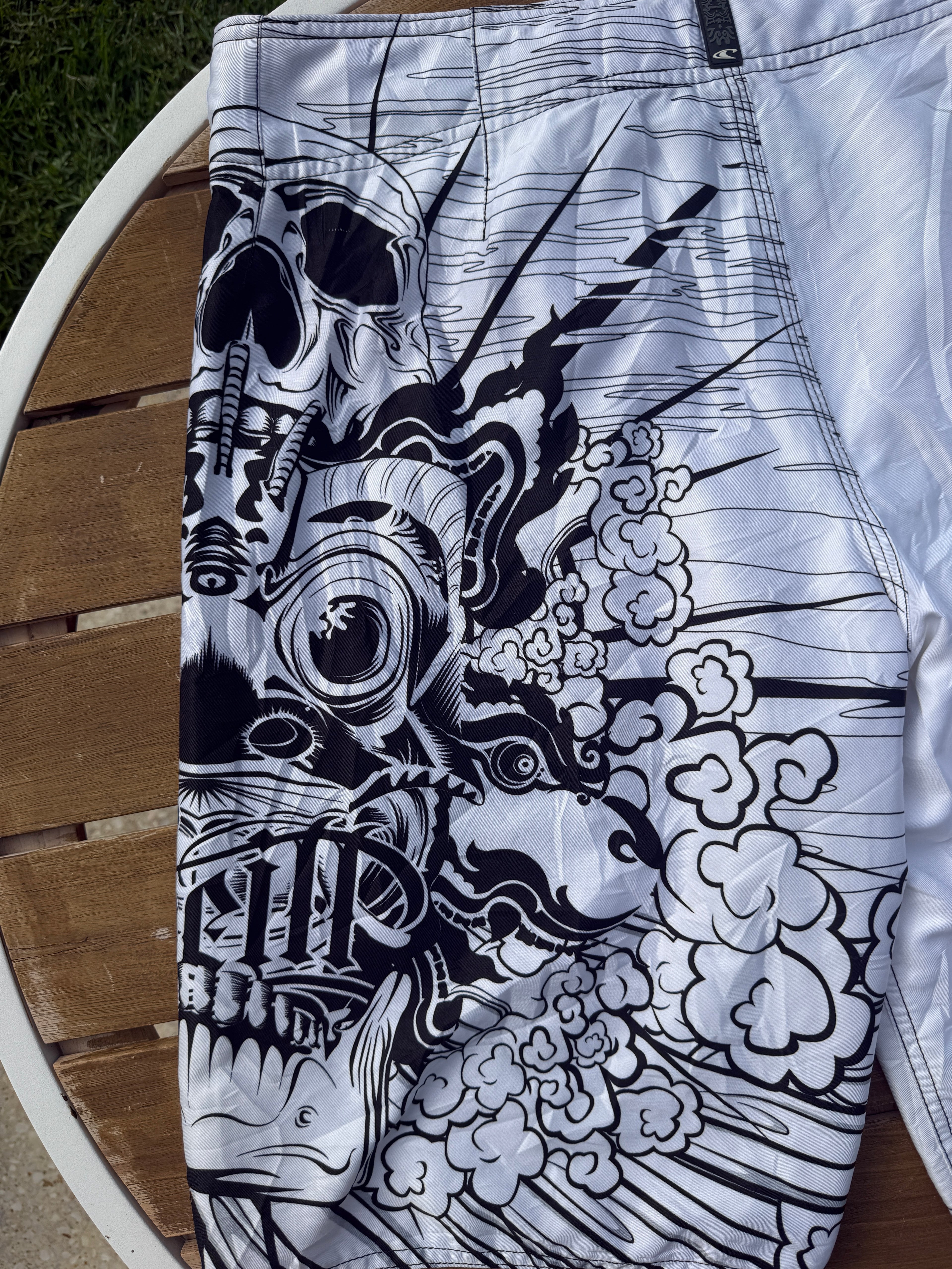 Vintage Oniell Boardies - 32