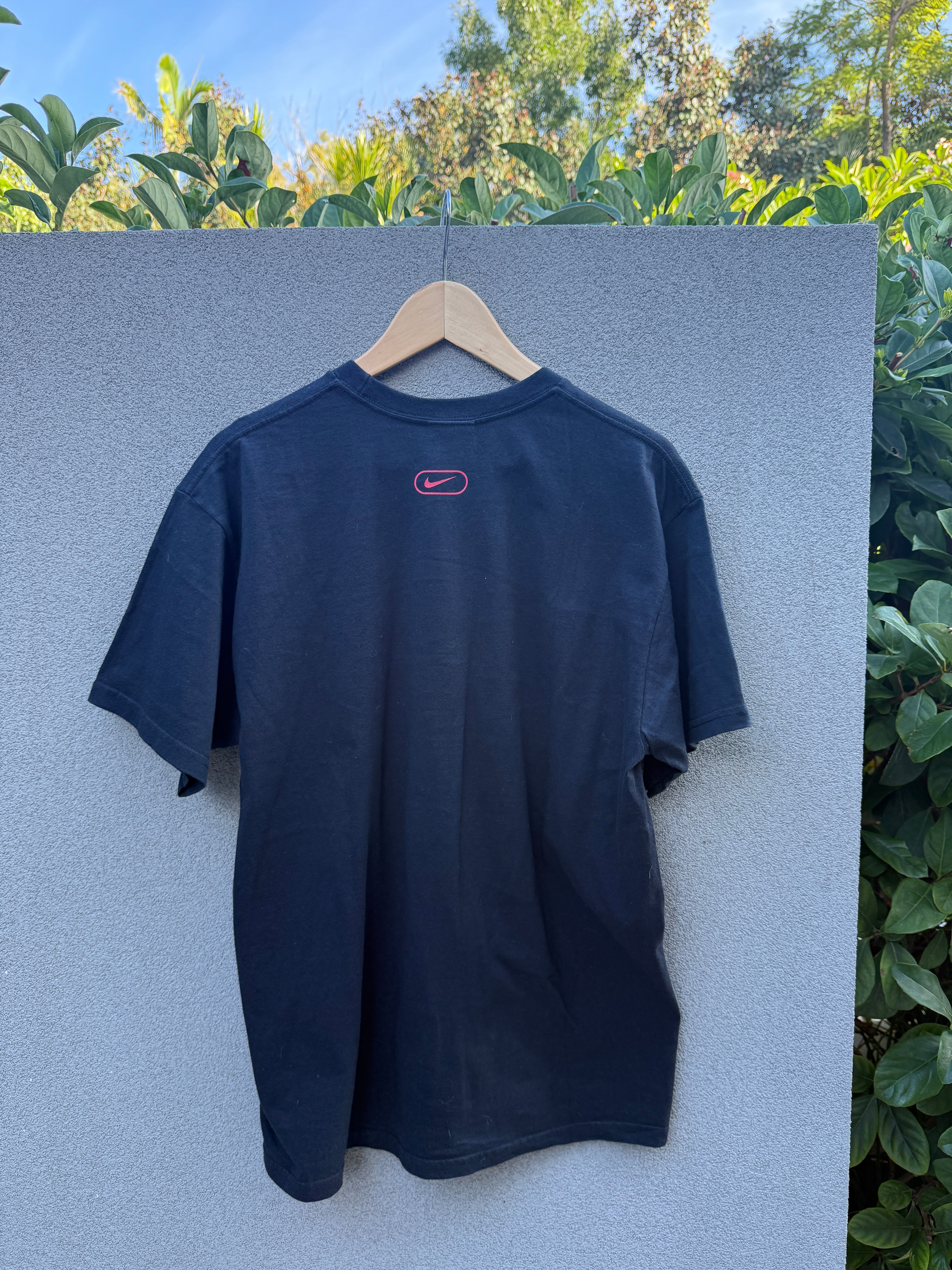 Vintage Nike Tee - M