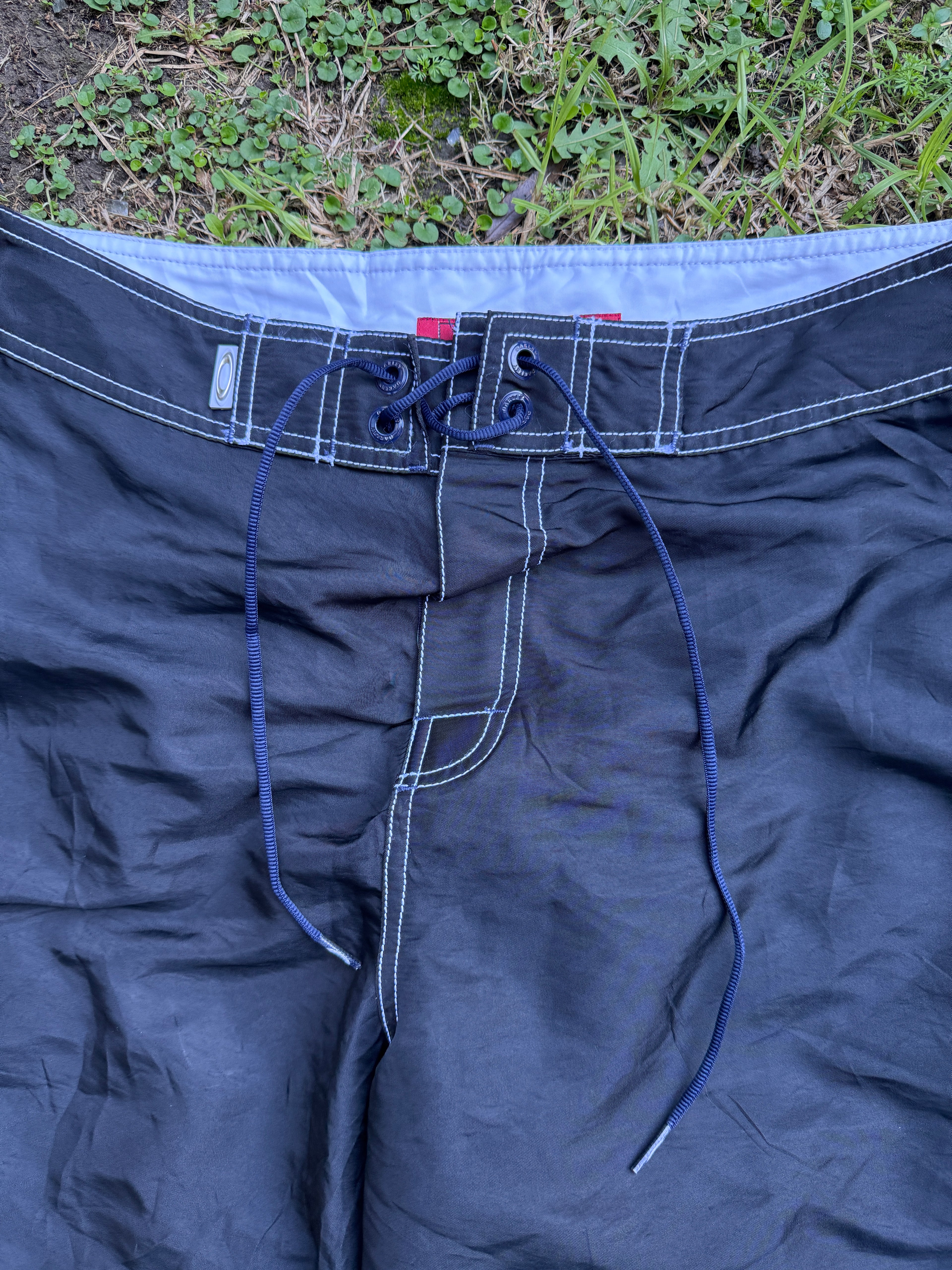 RARE Oakley Skull Boardies - 34