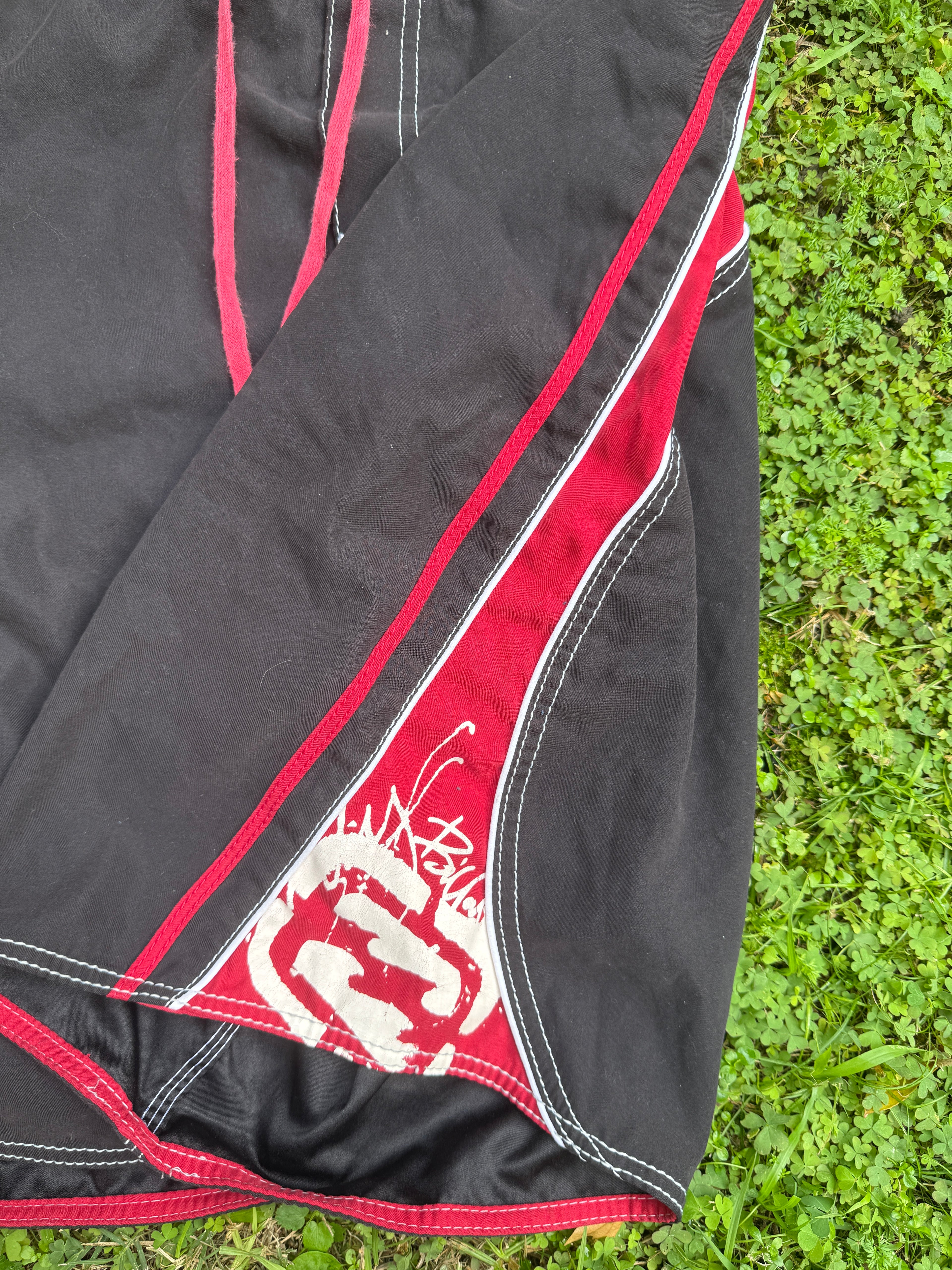 Vintage Billabong Boardies - 33/34