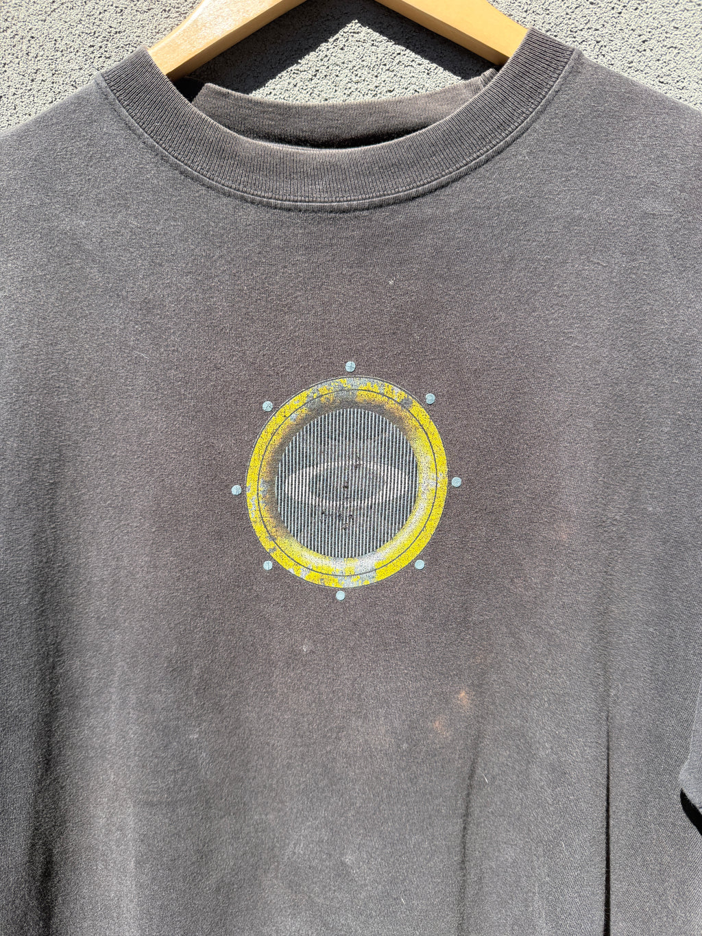 Vintage 90s Oakley T Shirt - L