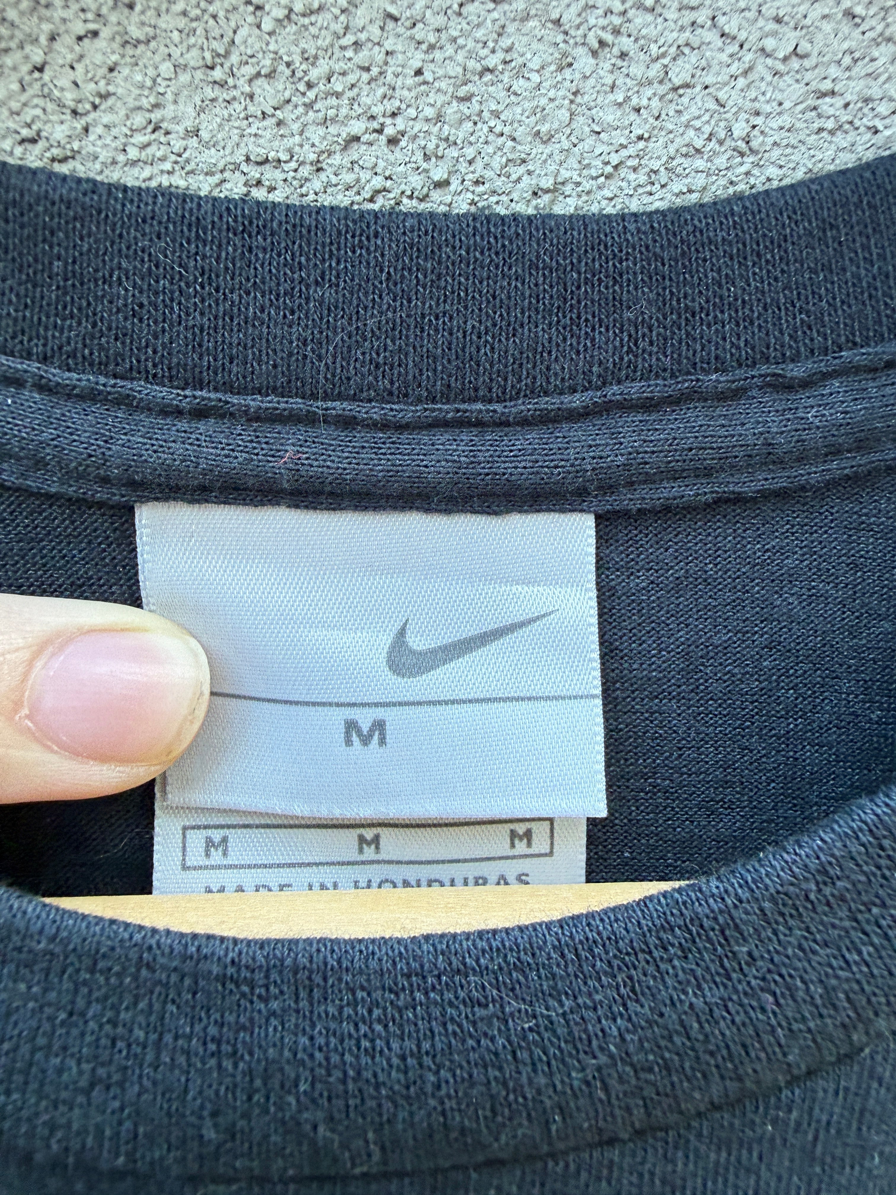 Vintage Nike Tee - M