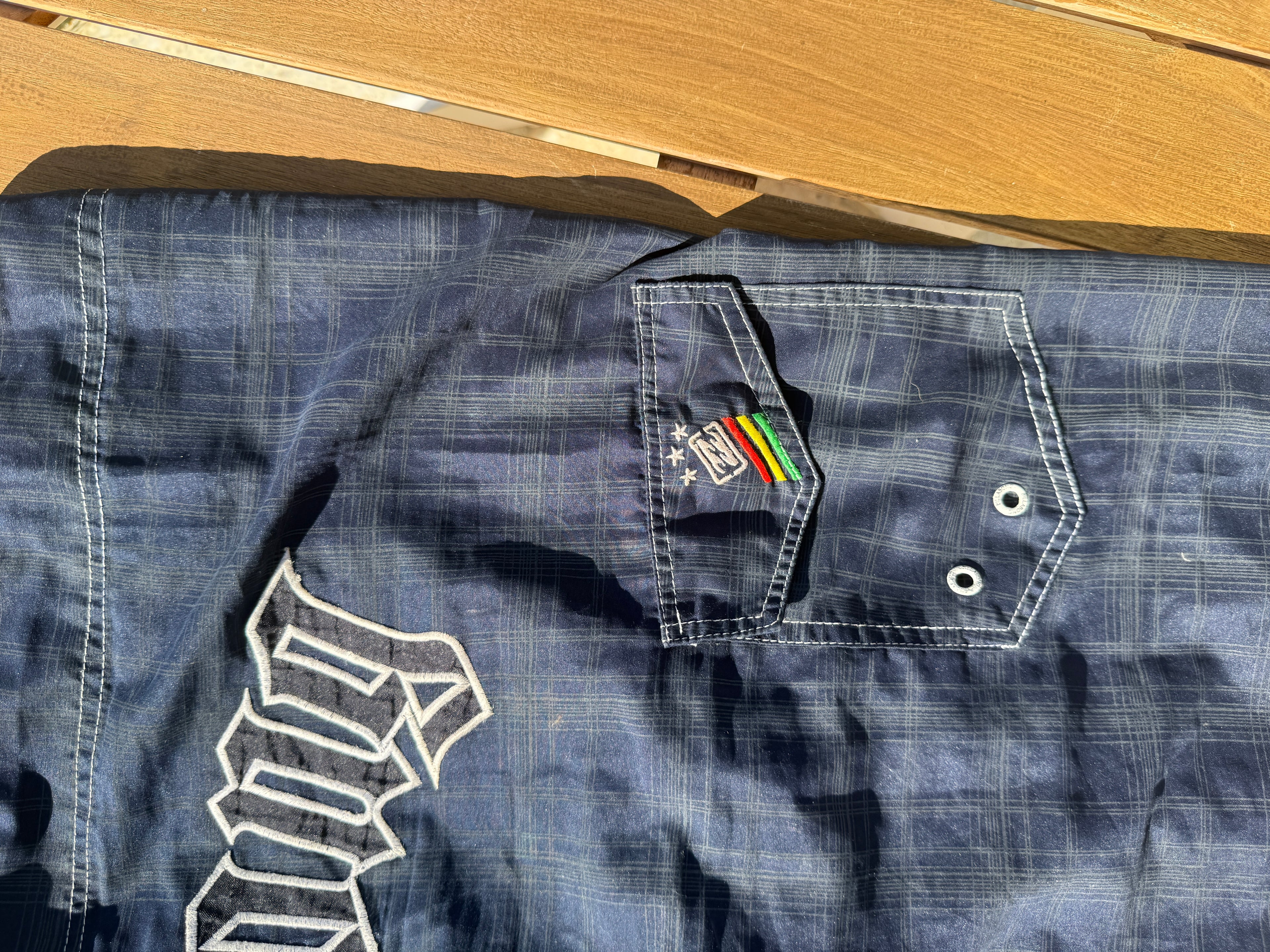 Vintage Billabong SpellOut - 32