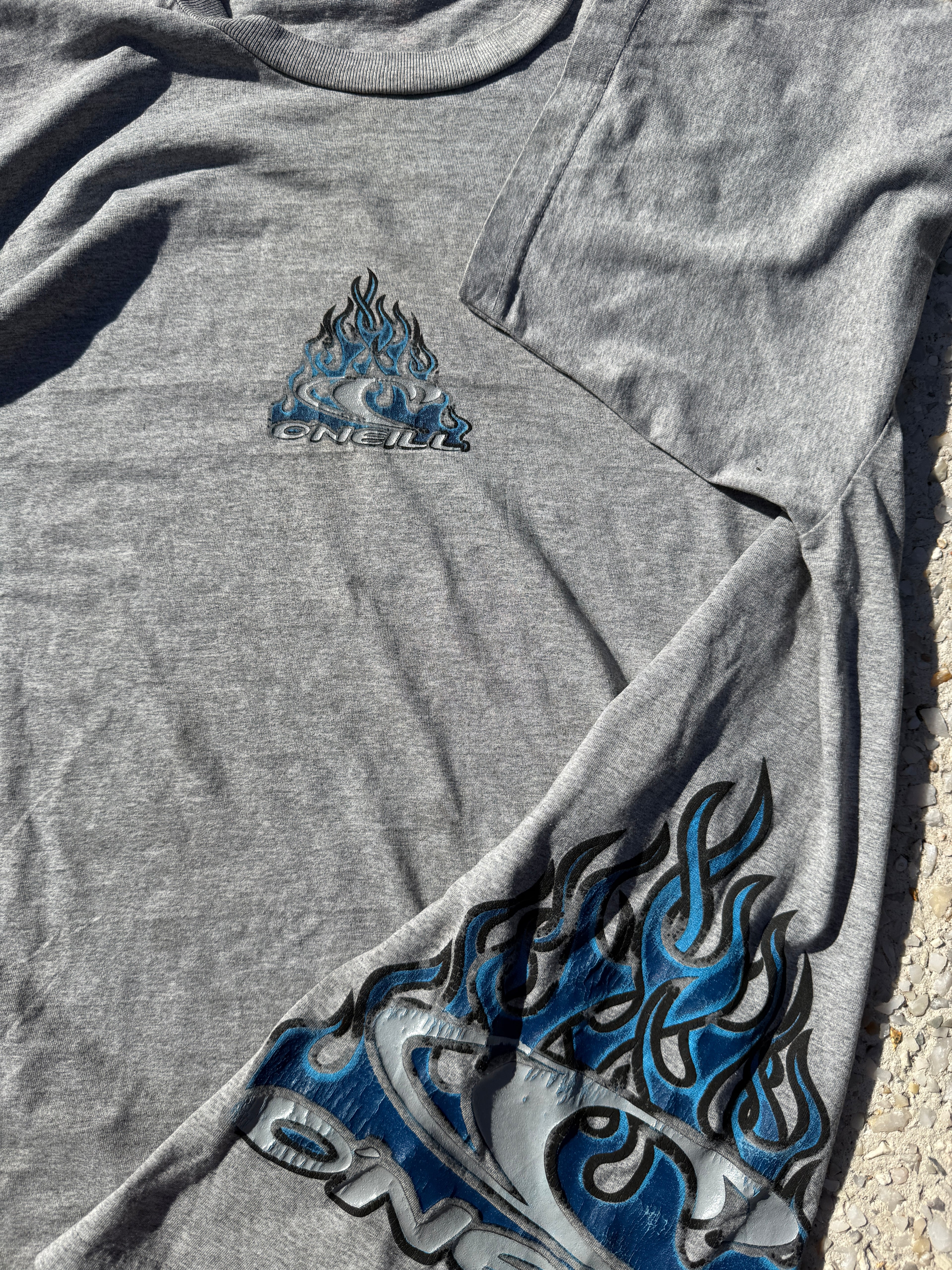 VERY RARE Oniell Flame Tee - L