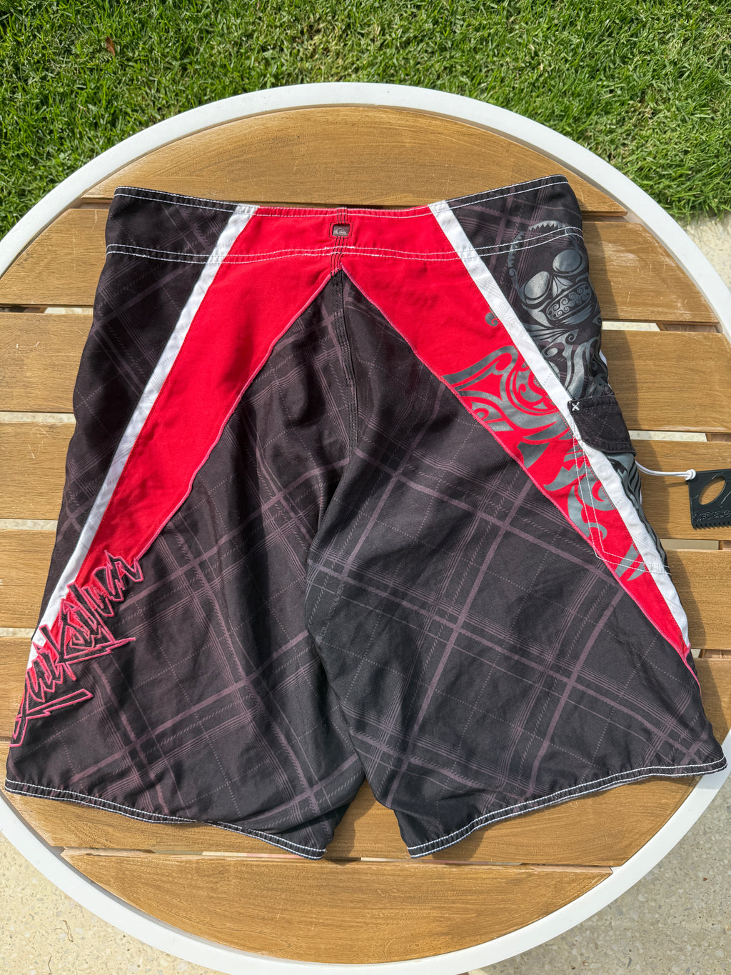Vintage Quicksilver Boardies - 30