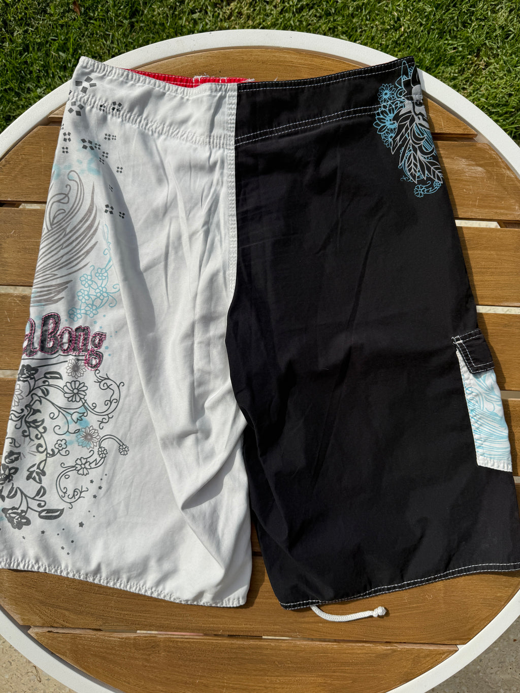 Vintage Two Tone Billabong - 32