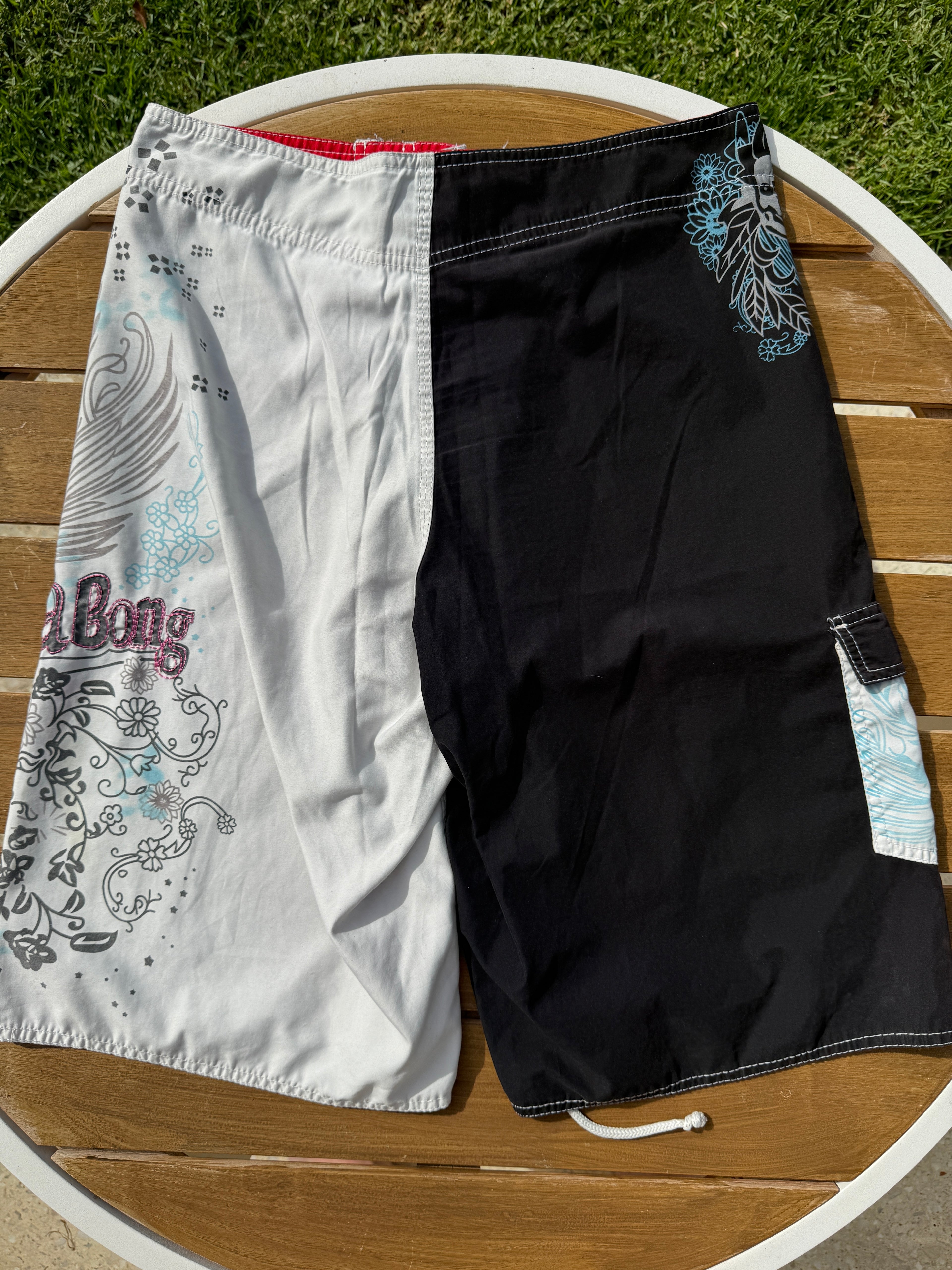 Vintage Two Tone Billabong - 32