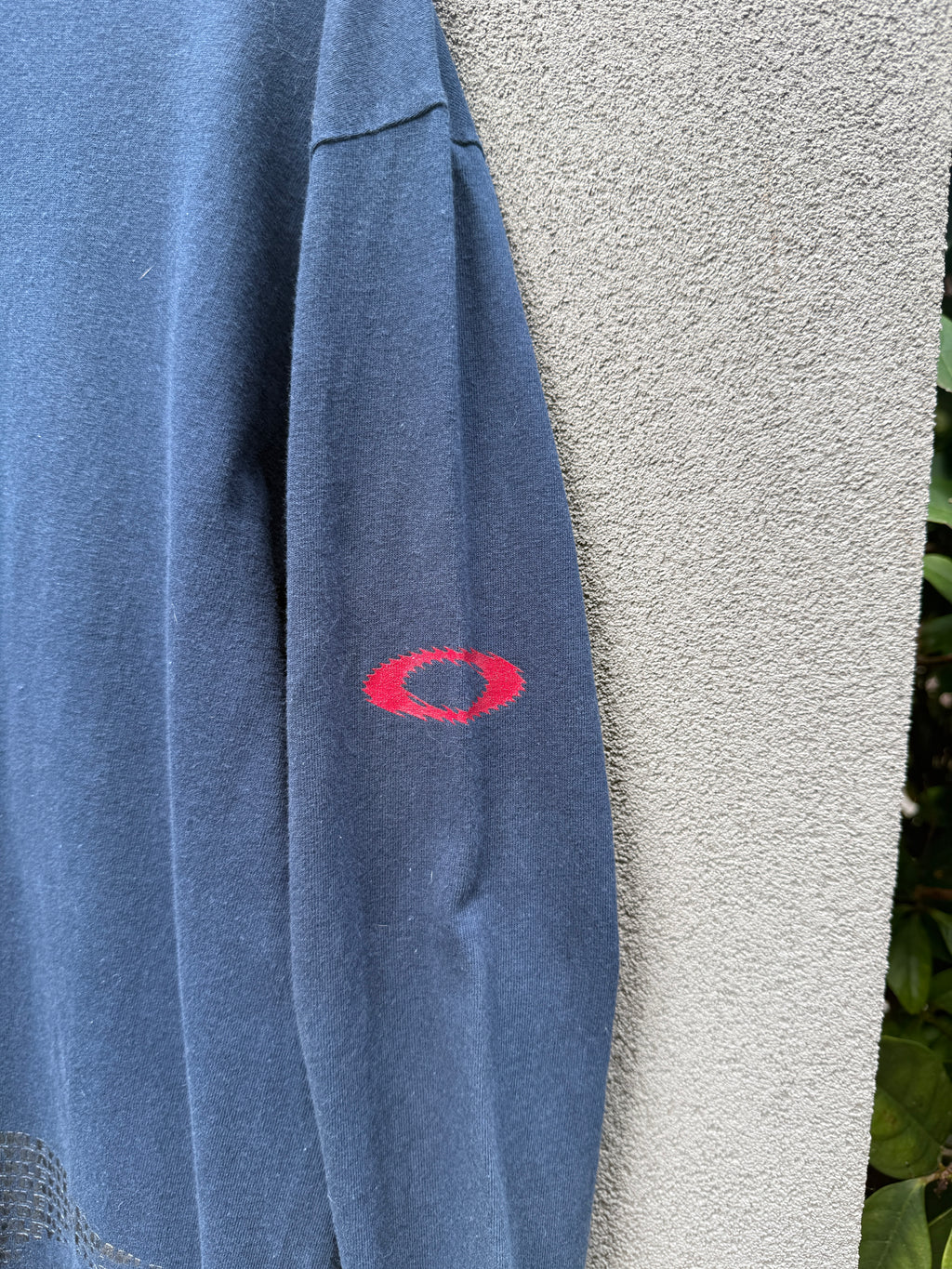 Vintage Oakley Long Sleeve - L