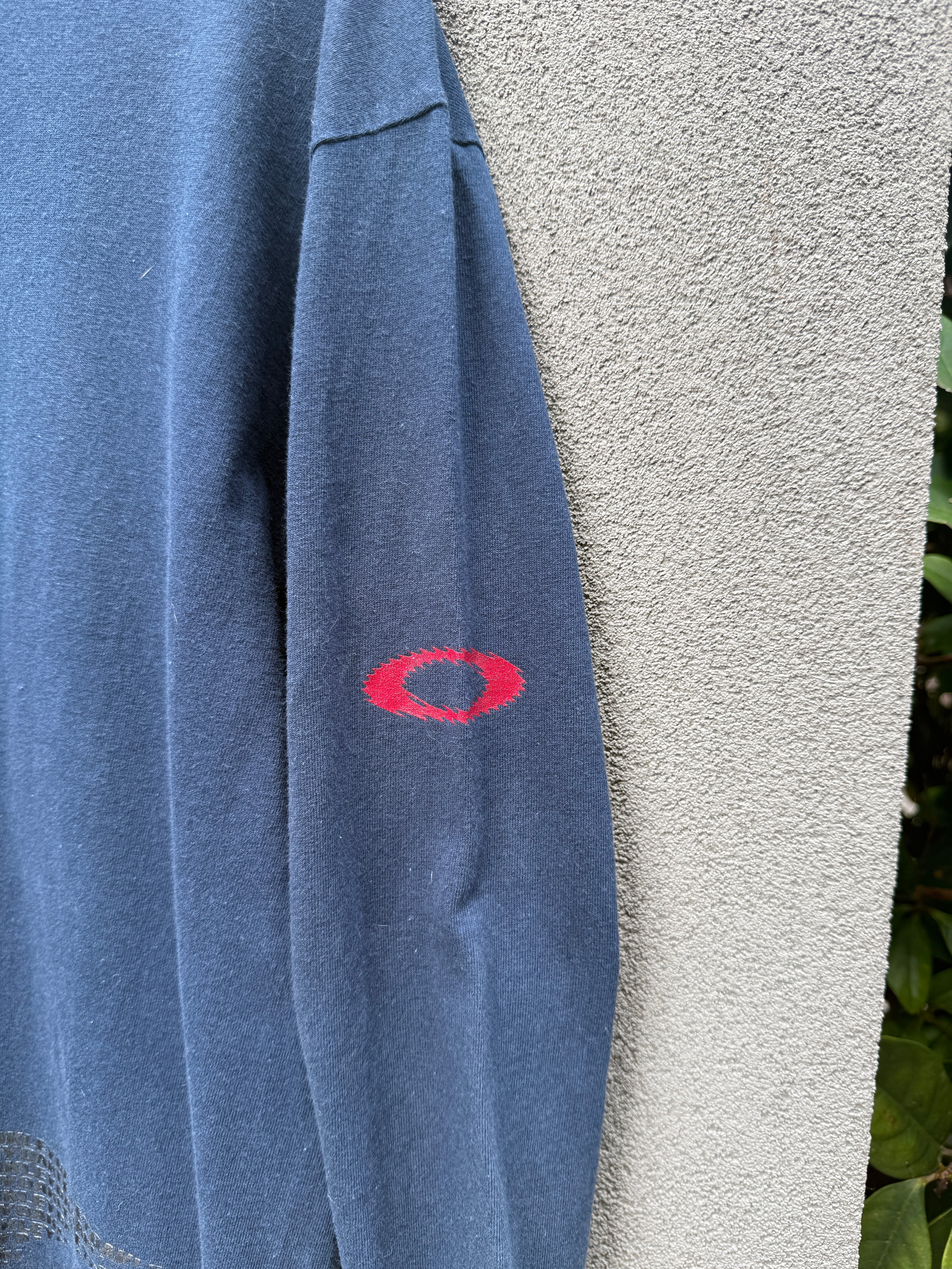 Vintage Oakley Long Sleeve - L