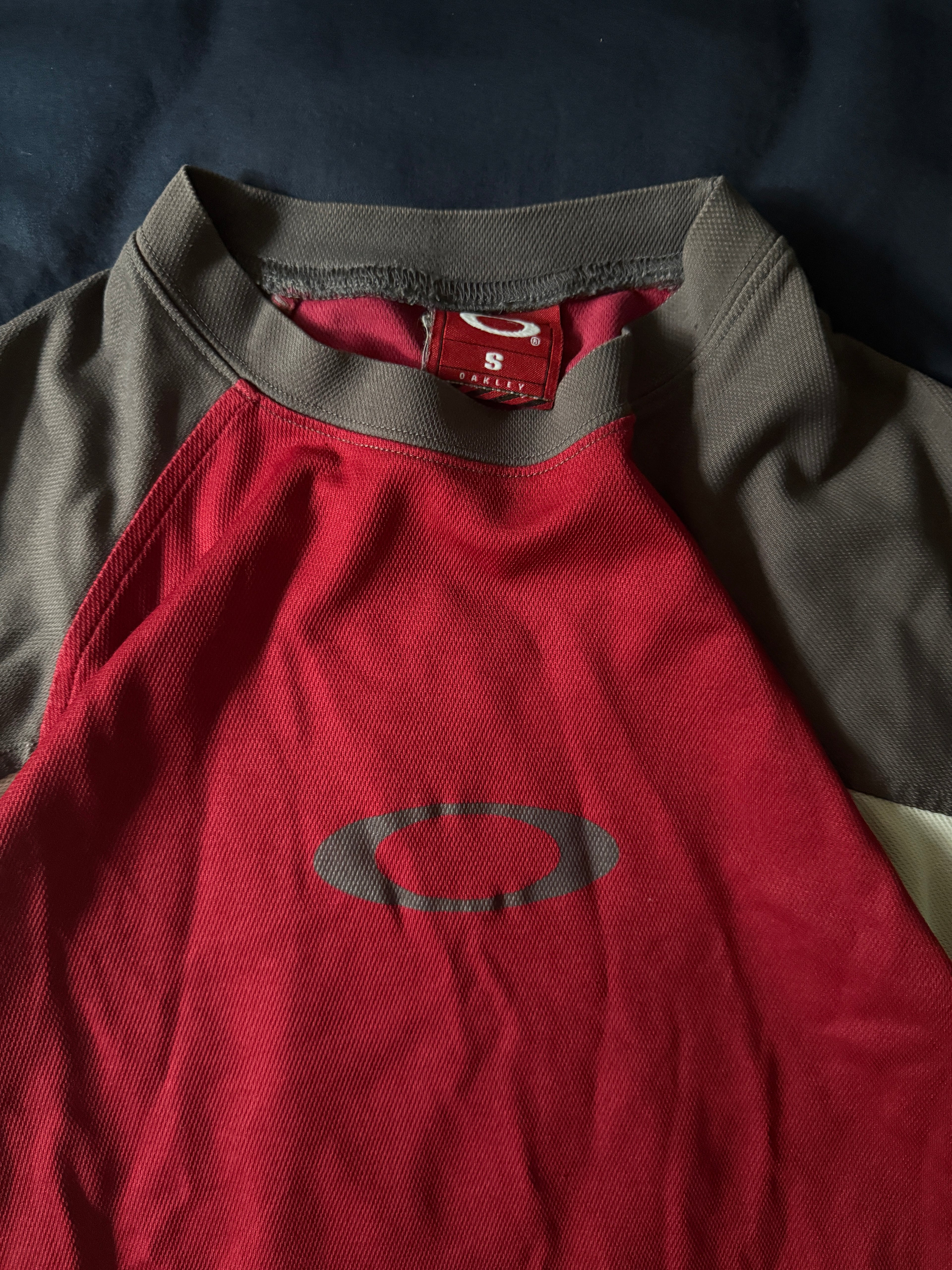 Vintage Oakley Three Tone T Shirt - M