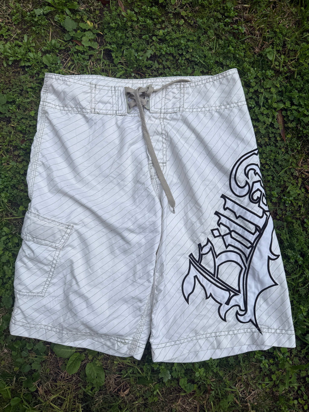 Pinstripe Billabong SpellOut - 30
