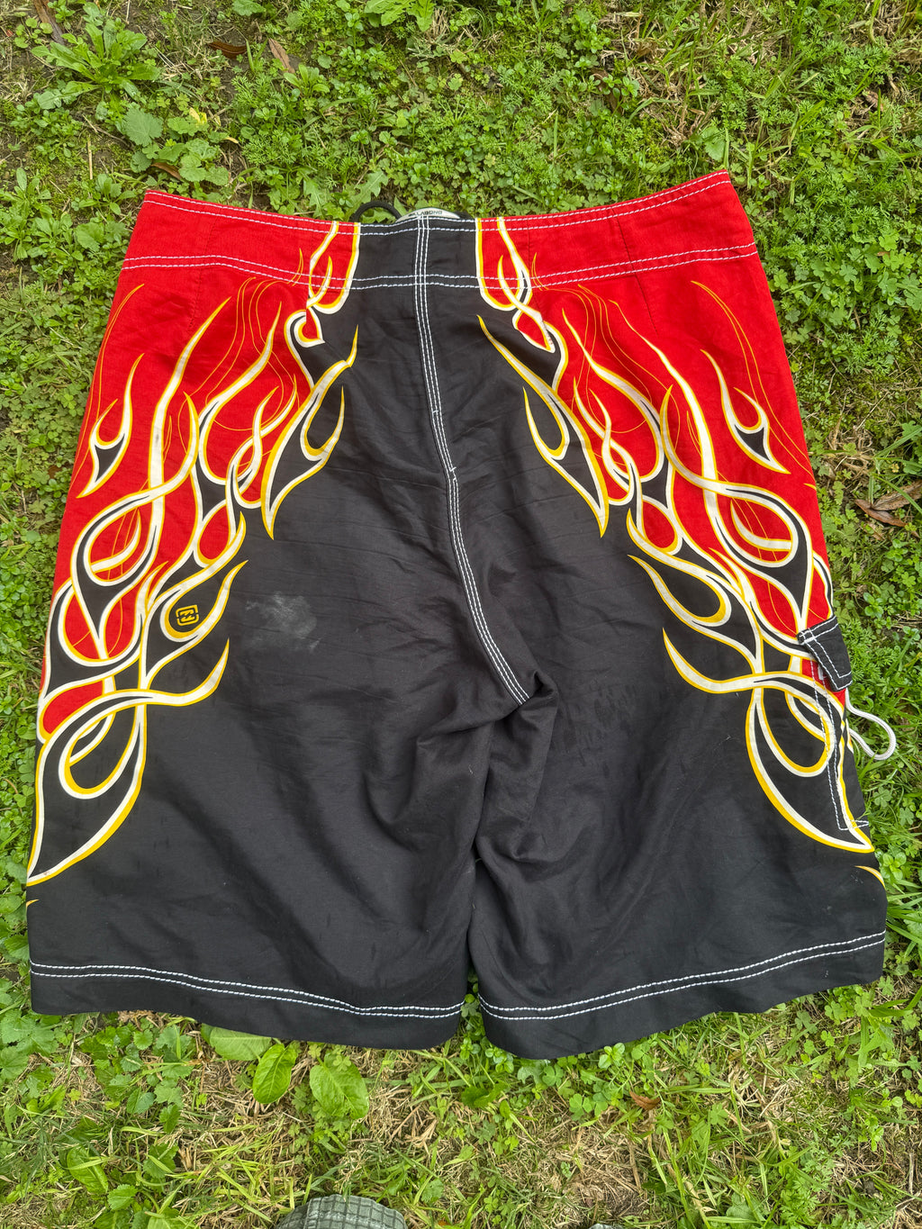 RARE Billabong Flame Two Tone - 32