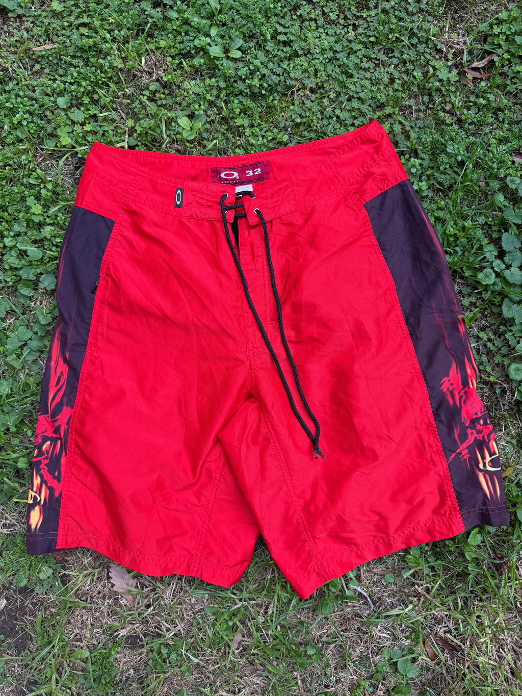 VERY RARE Two Tone Flaming Skull Oakley - 32
