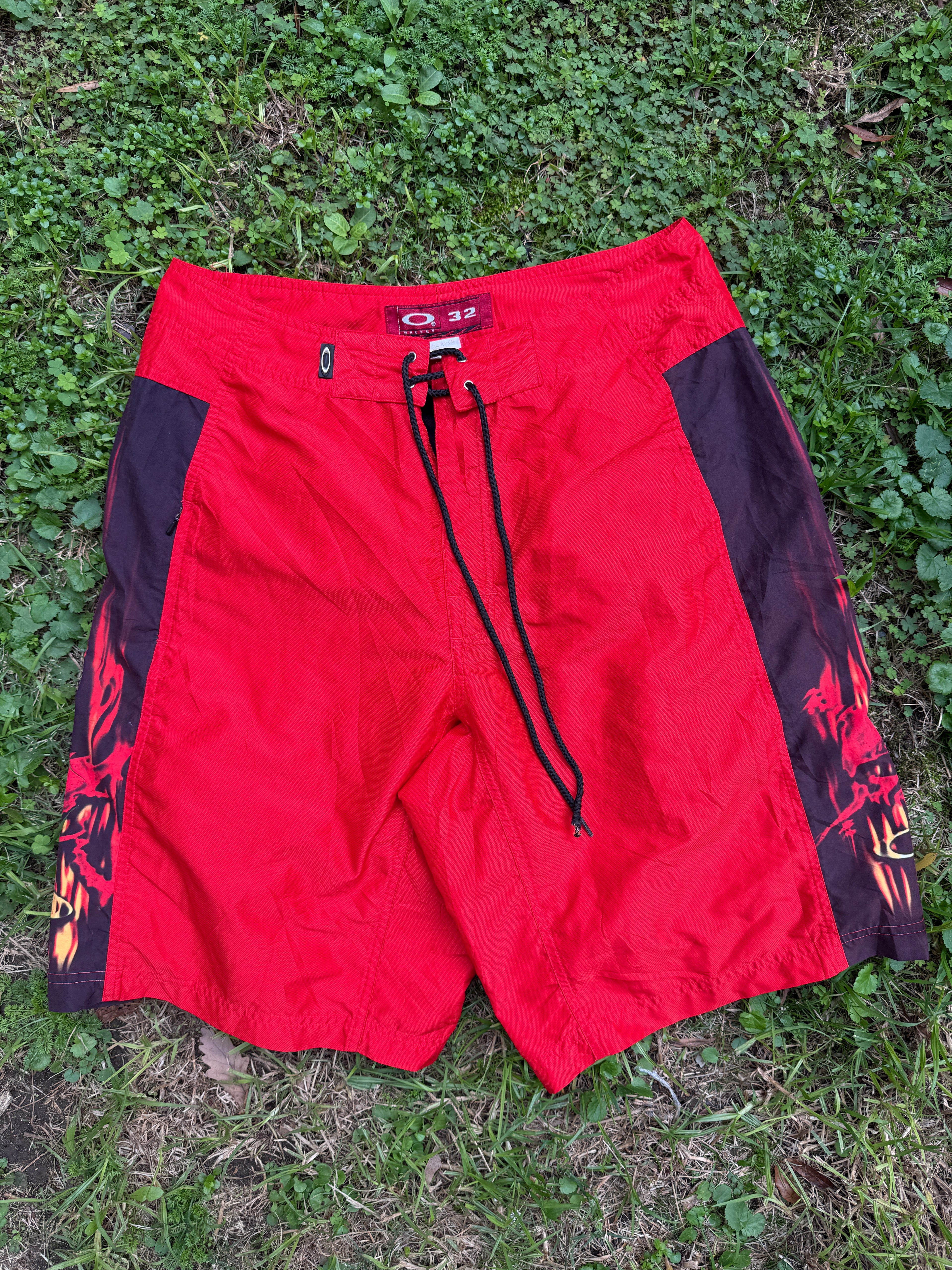 VERY RARE Two Tone Flaming Skull Oakley - 32