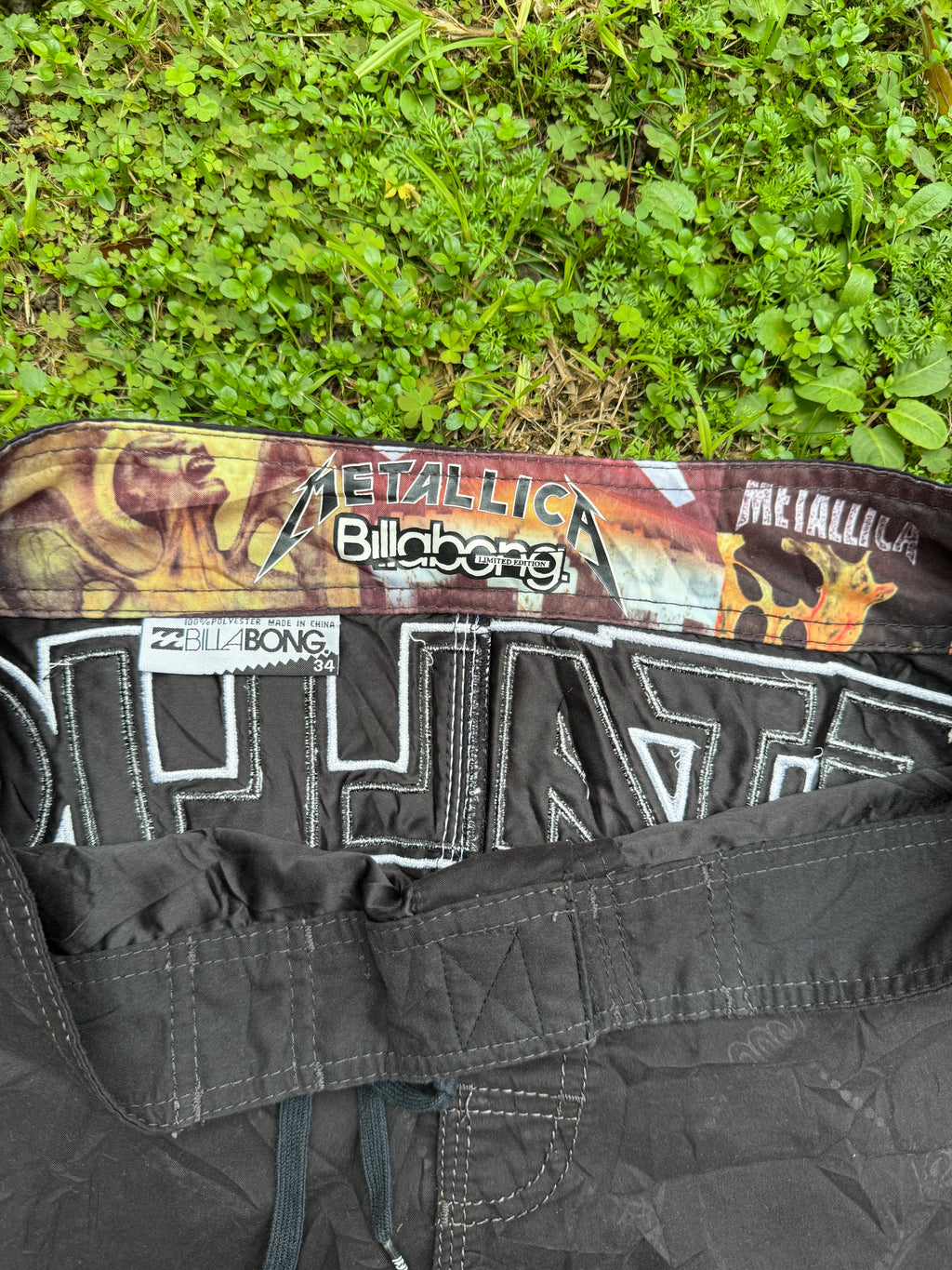 Vintage Metallica x Billabong - 34