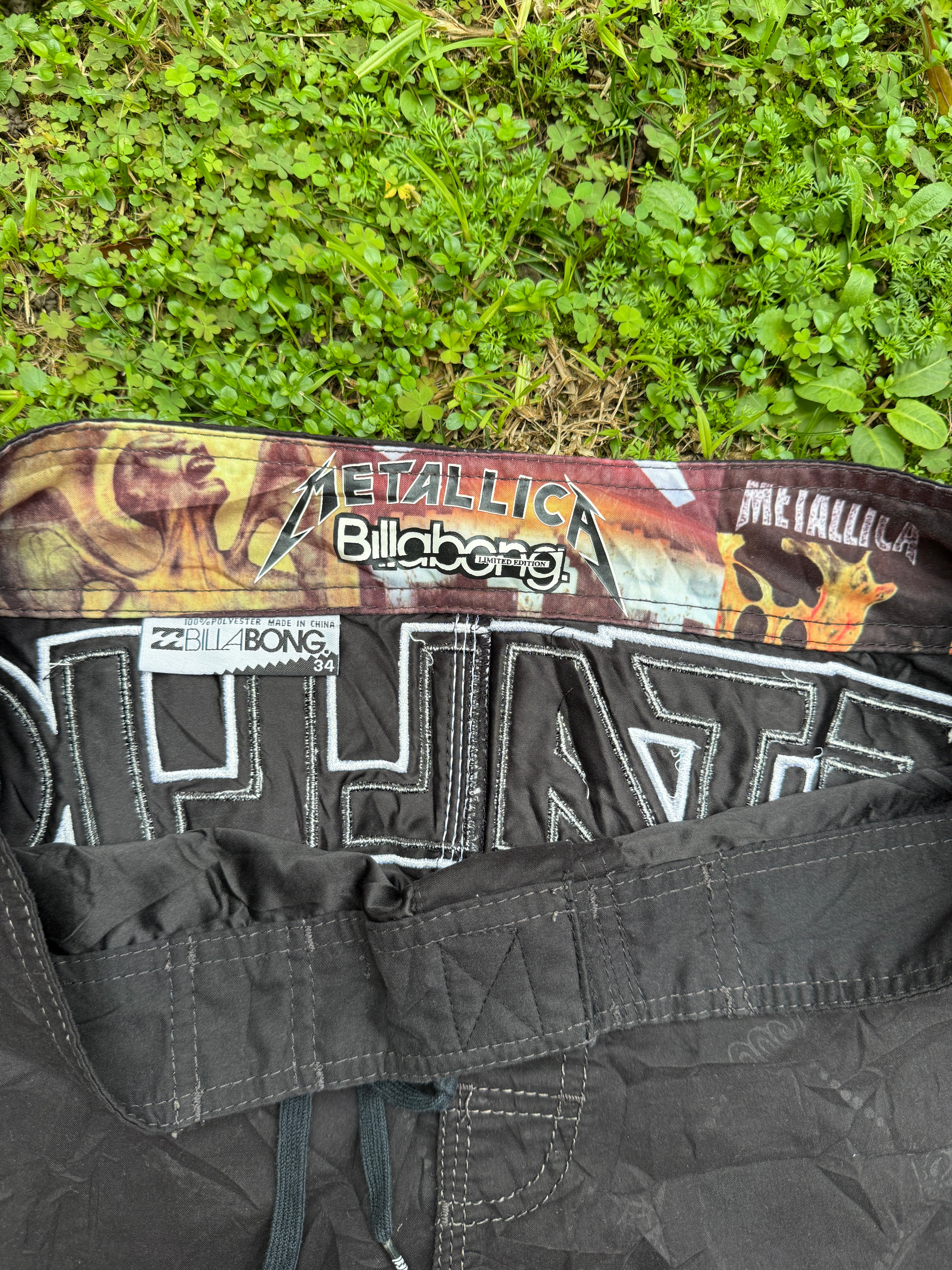 Vintage Metallica x Billabong - 34