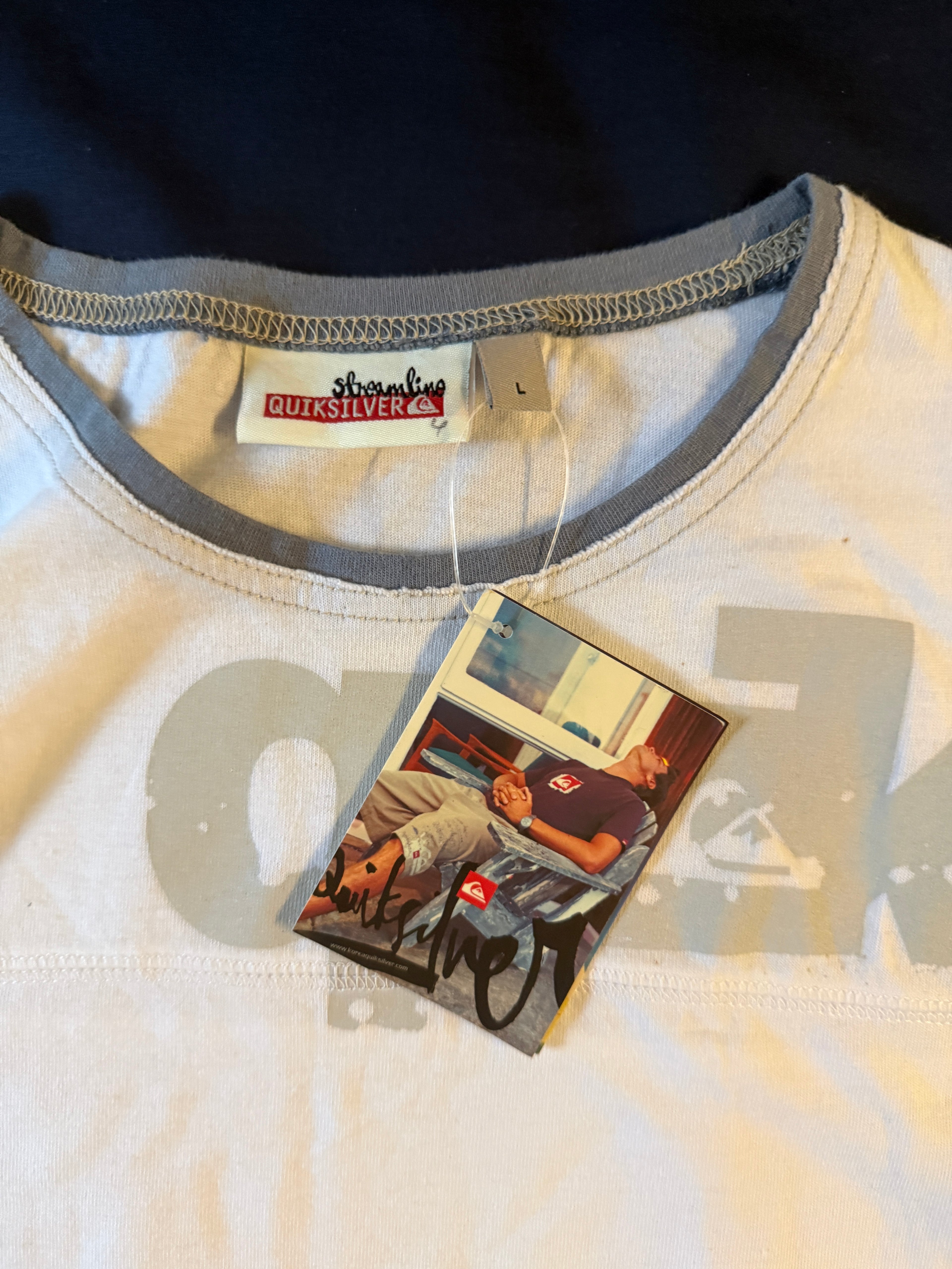 BNWT Quicksilver Ringer Tee - M