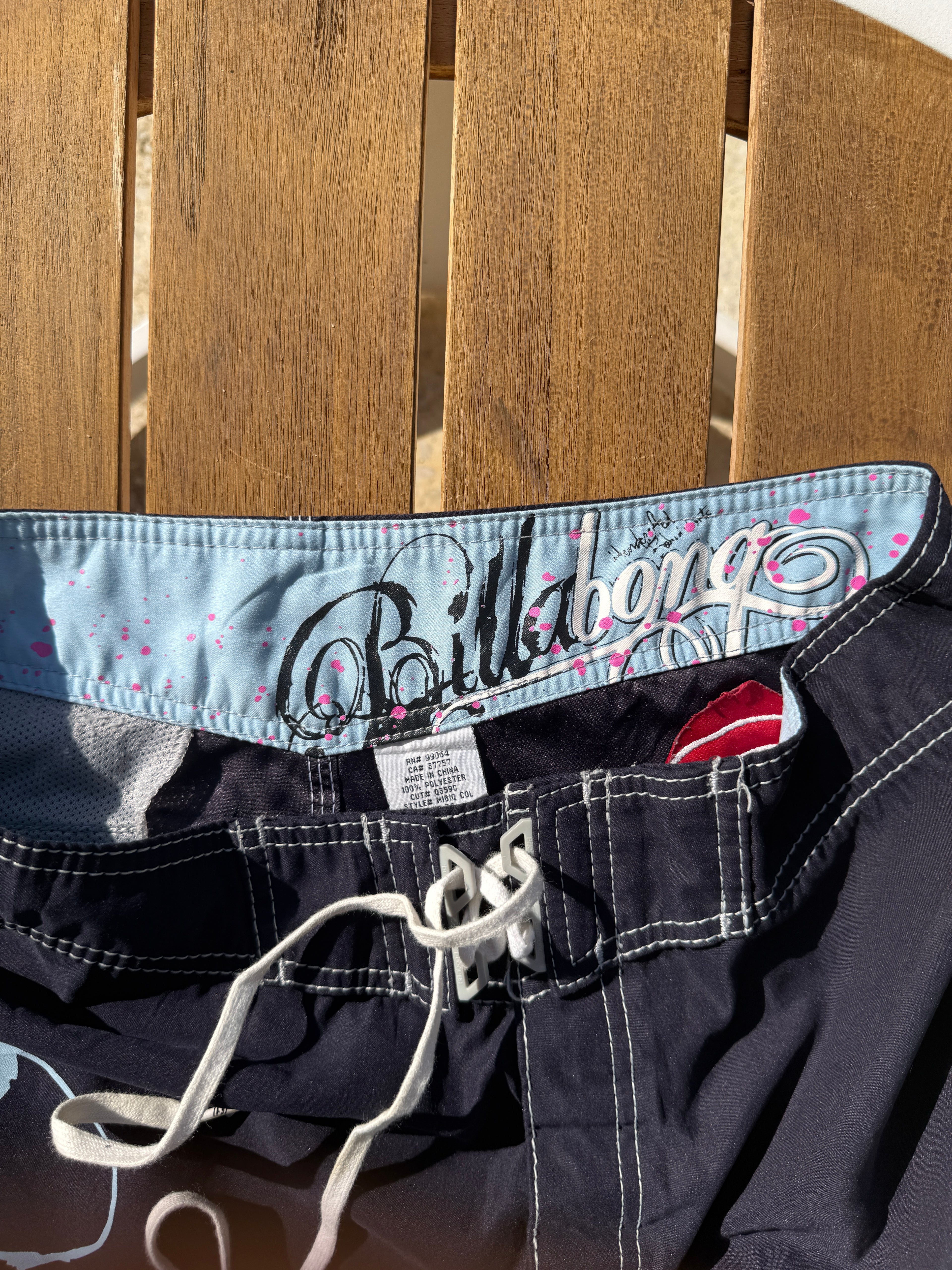 Billabong Spell Out - 34