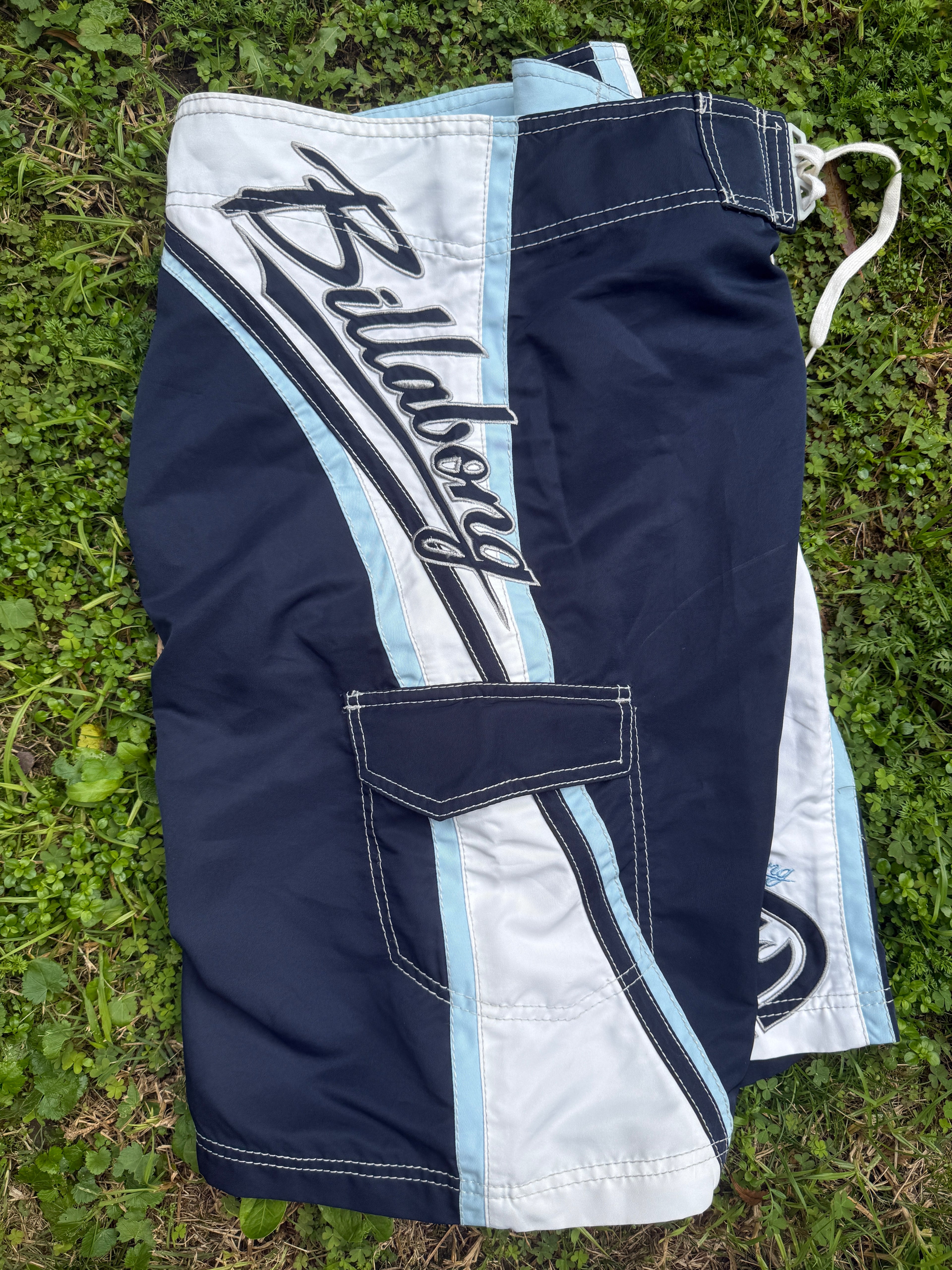 Three Tone Vintage Billabong - 32