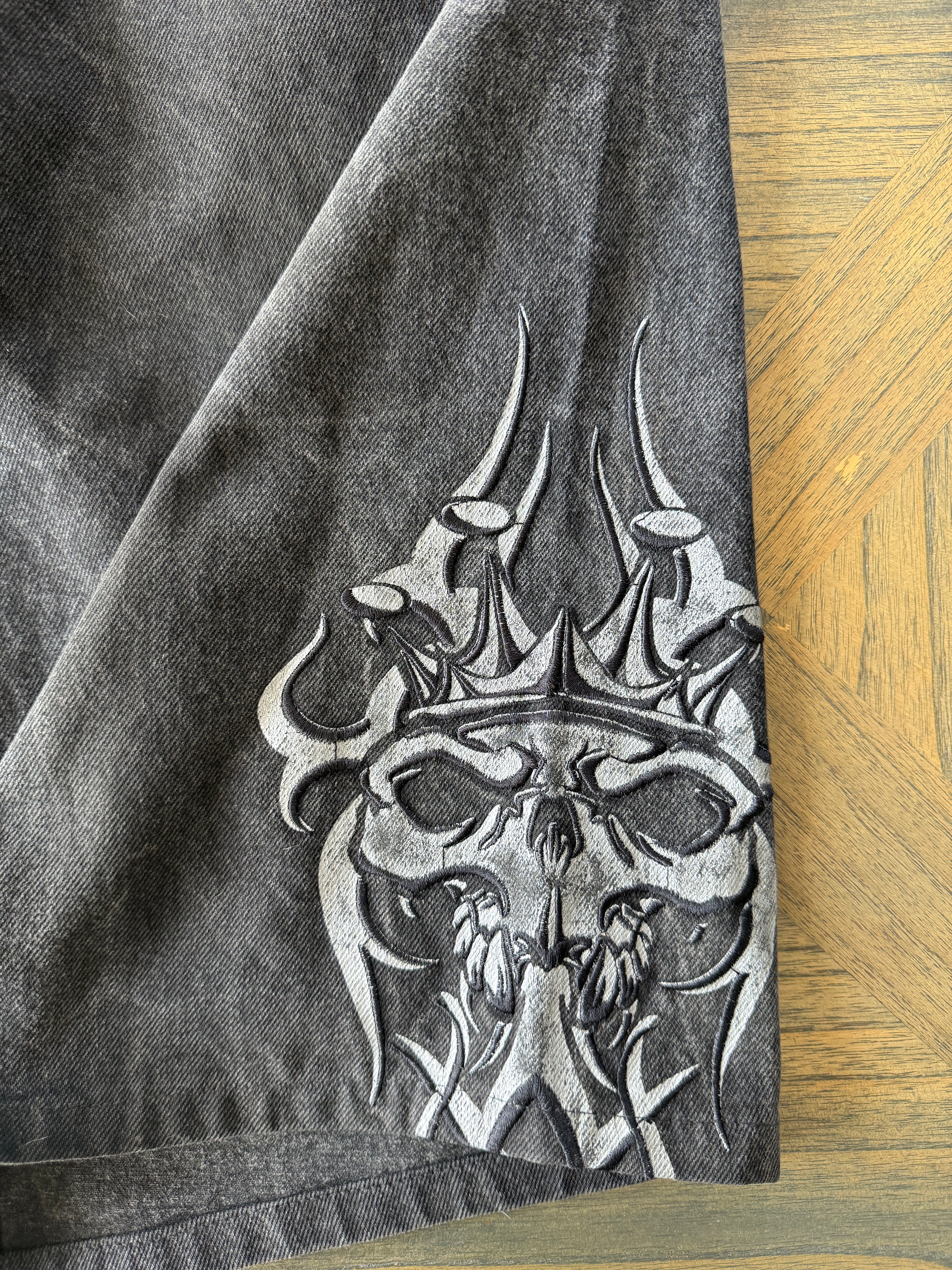 GRAIL JNCO Tribals - 32x36