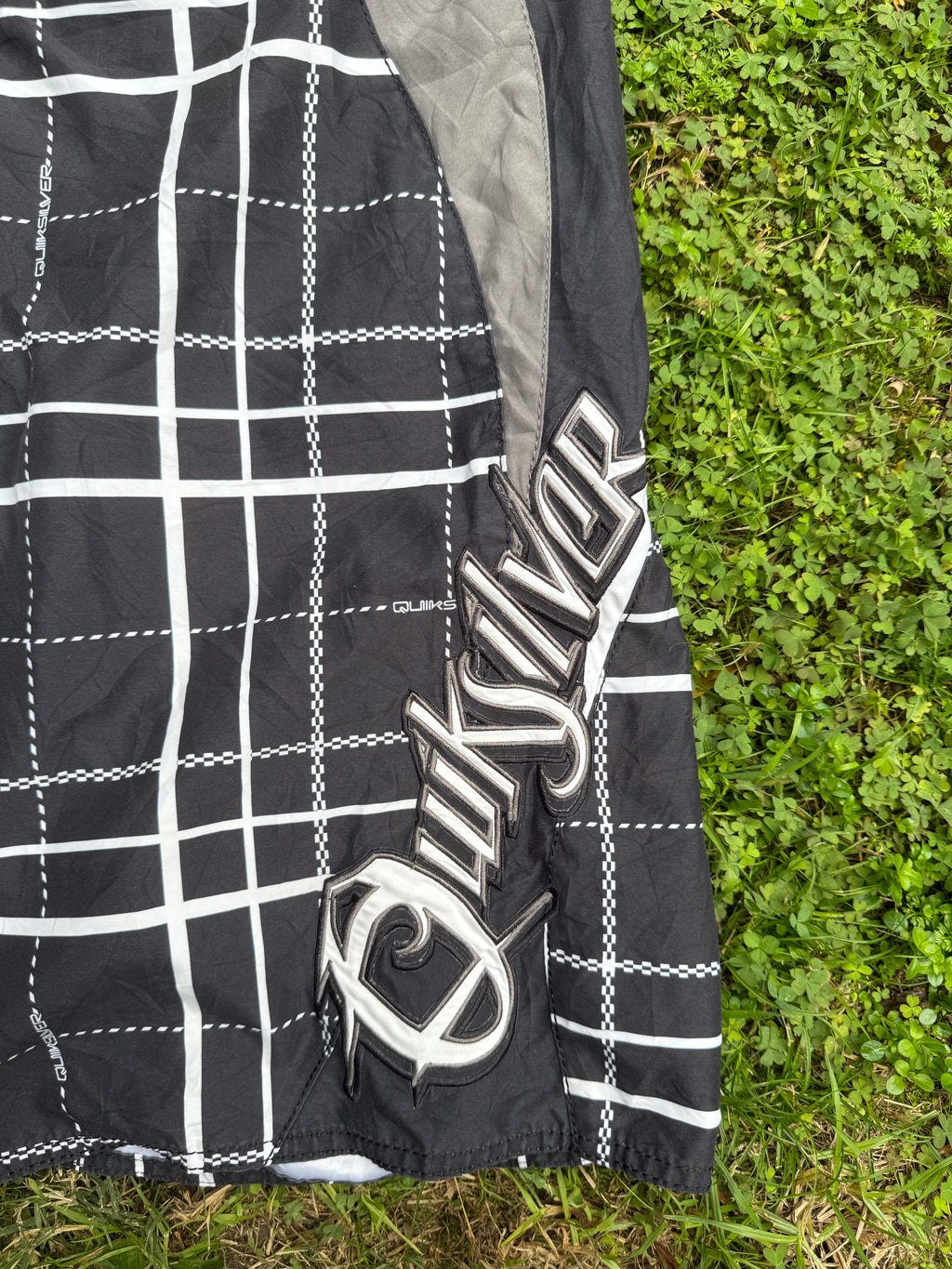 Quicksilver Boardies - 33/34