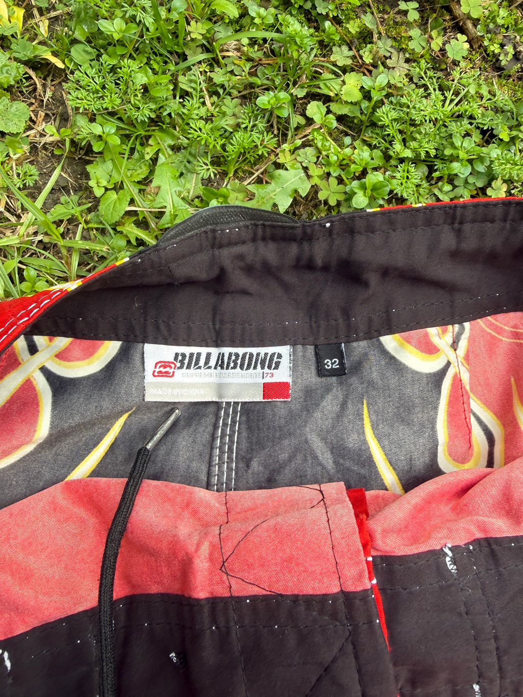 RARE Billabong Flame Two Tone - 32