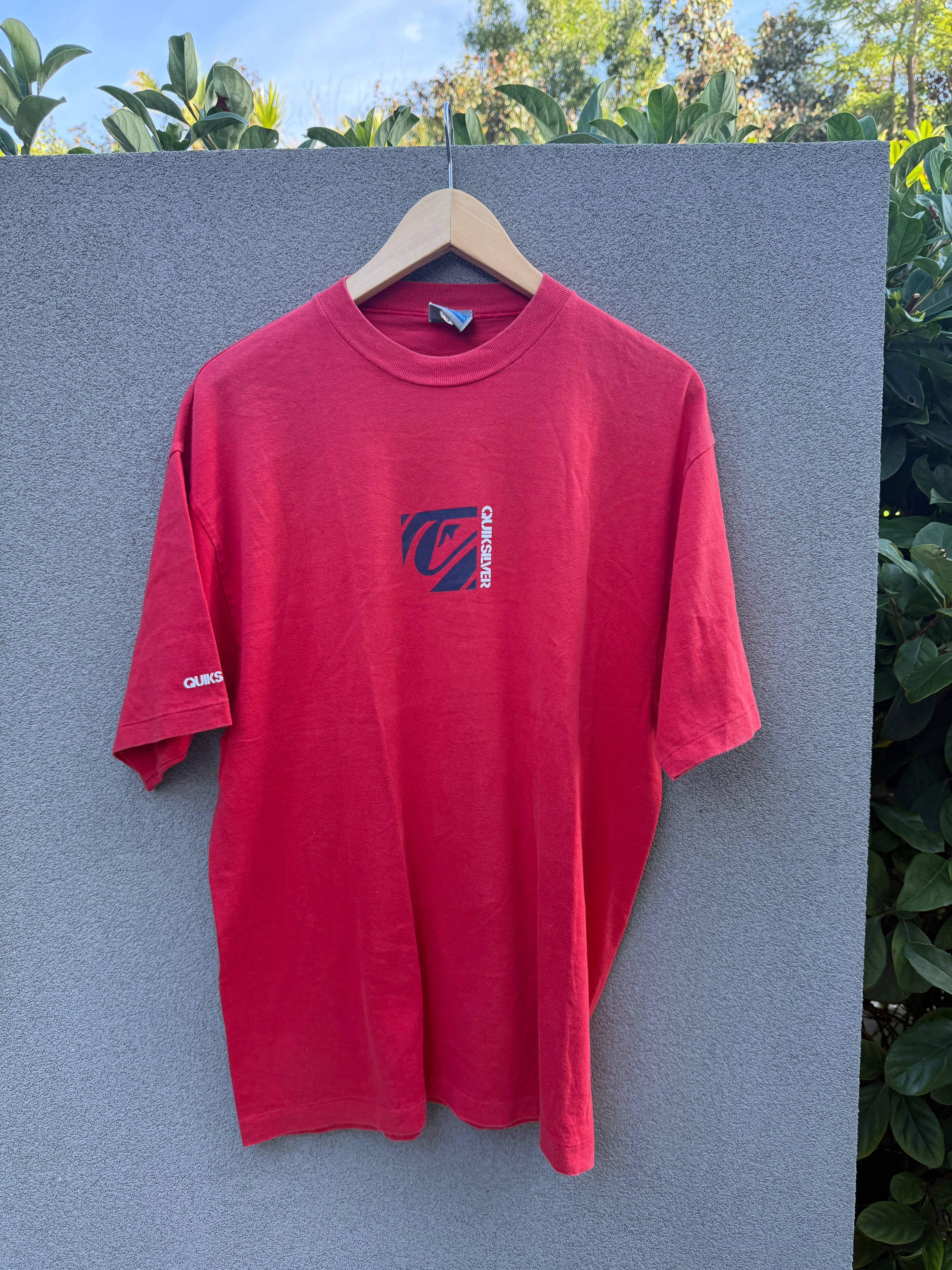 Vintage Quicksilver Tee - L