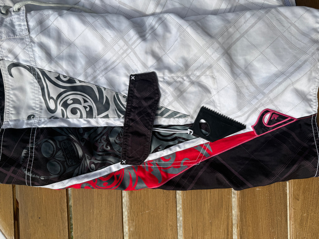 Vintage Quicksilver Boardies - 30
