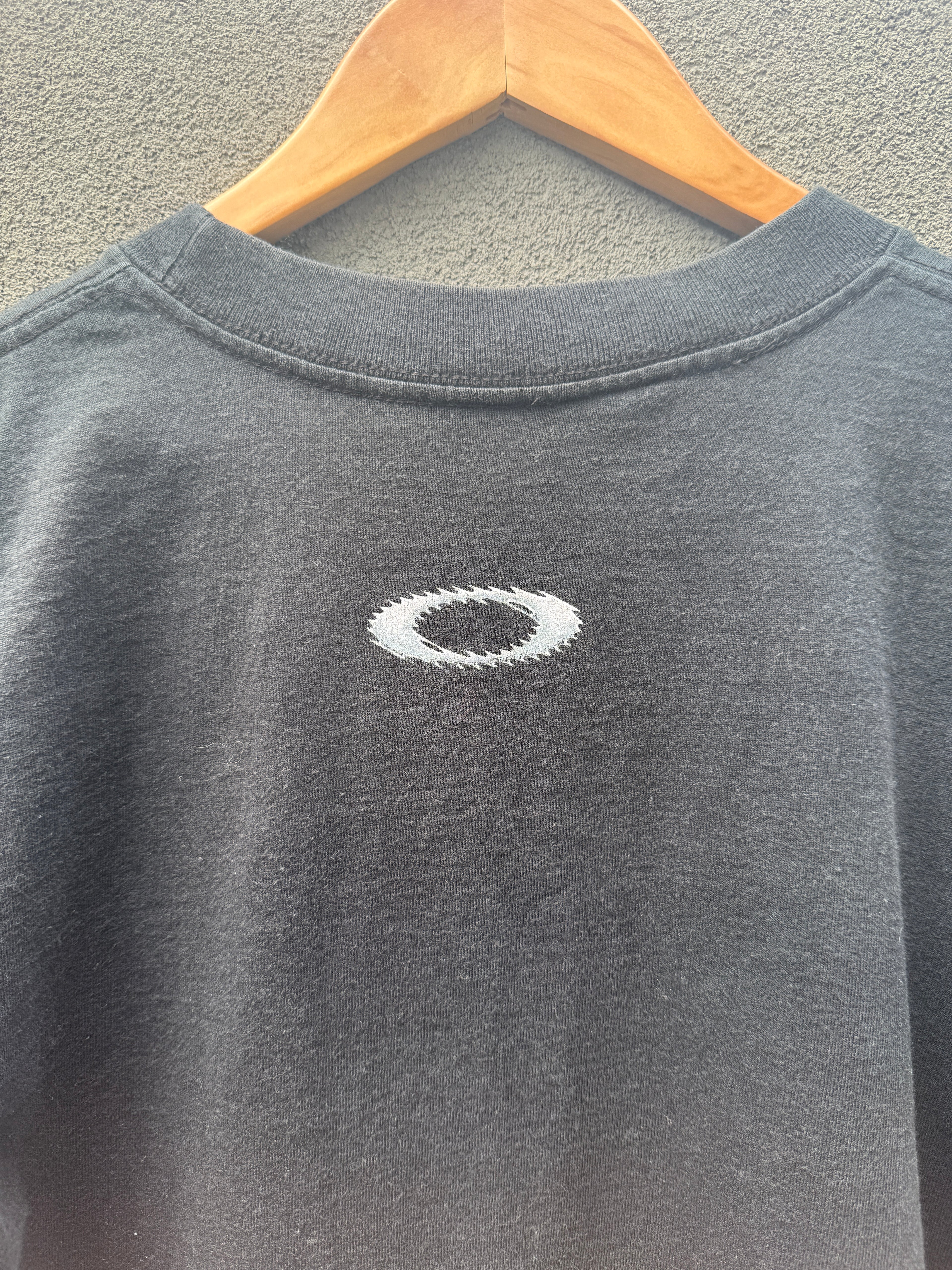 Vintage Oakley T Shirt - M