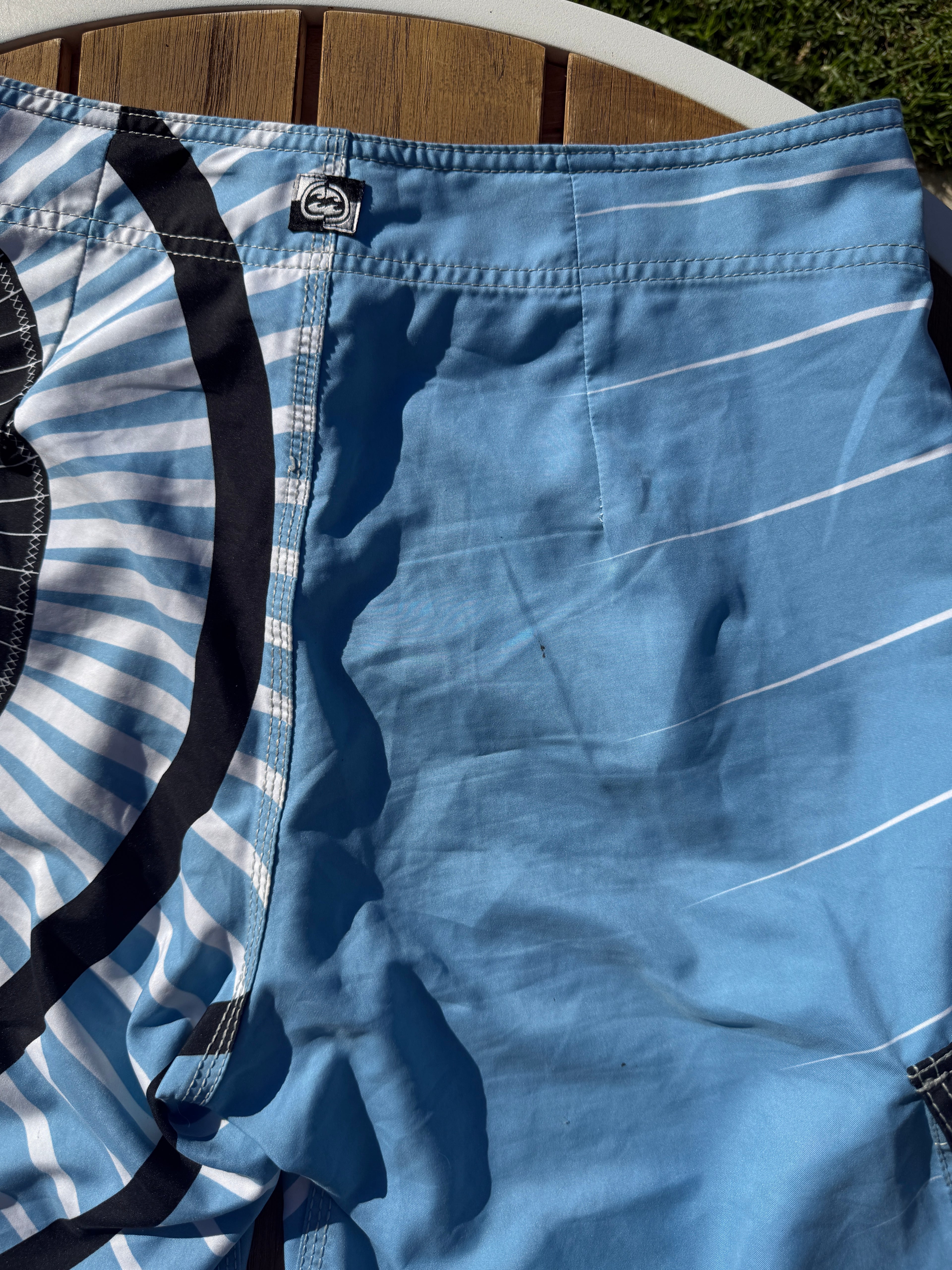 Vintage Billabong Boardies - 32