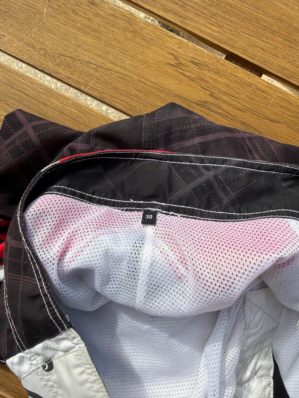 Vintage Quicksilver Boardies - 30