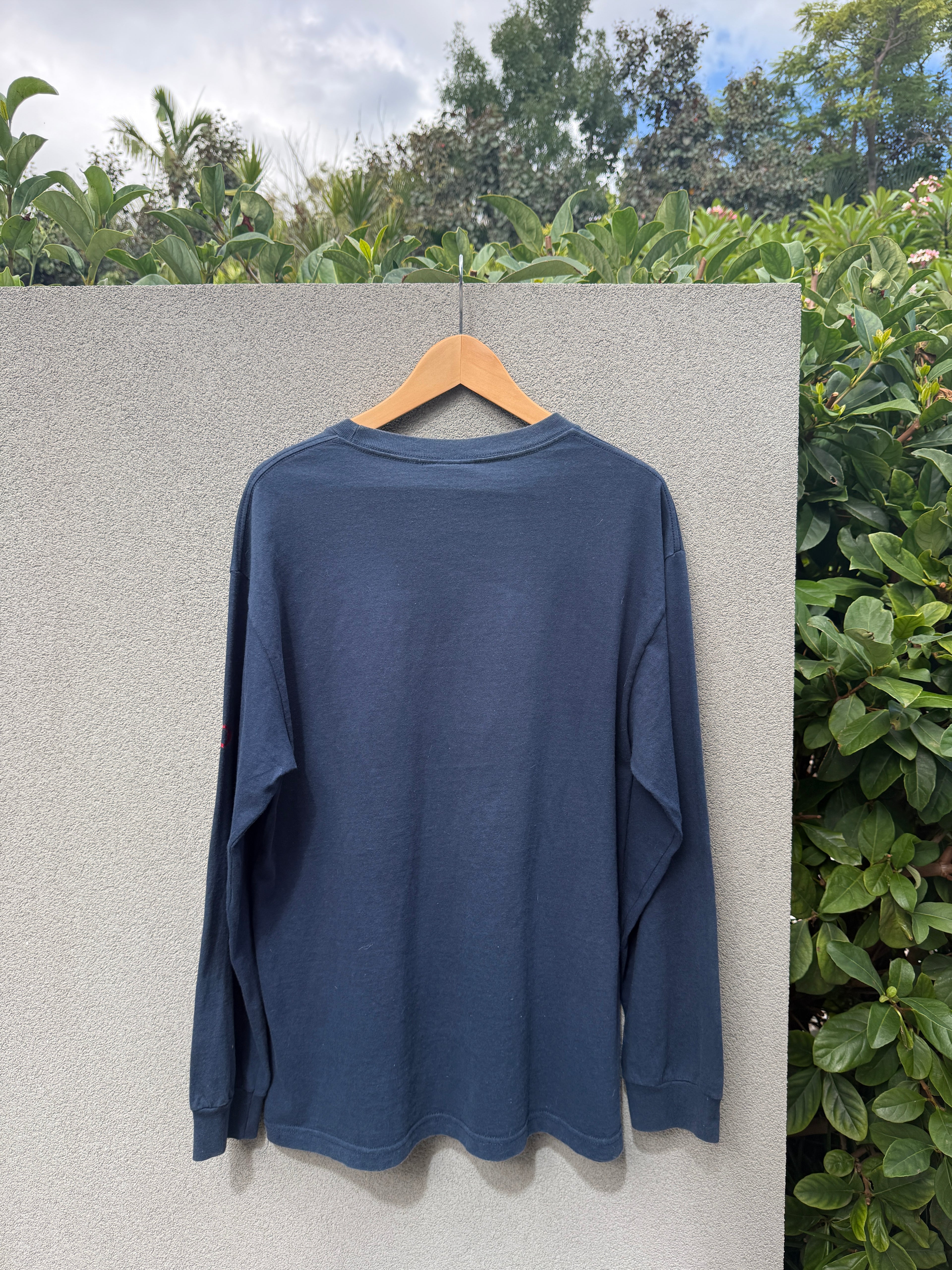 Vintage Oakley Long Sleeve - L