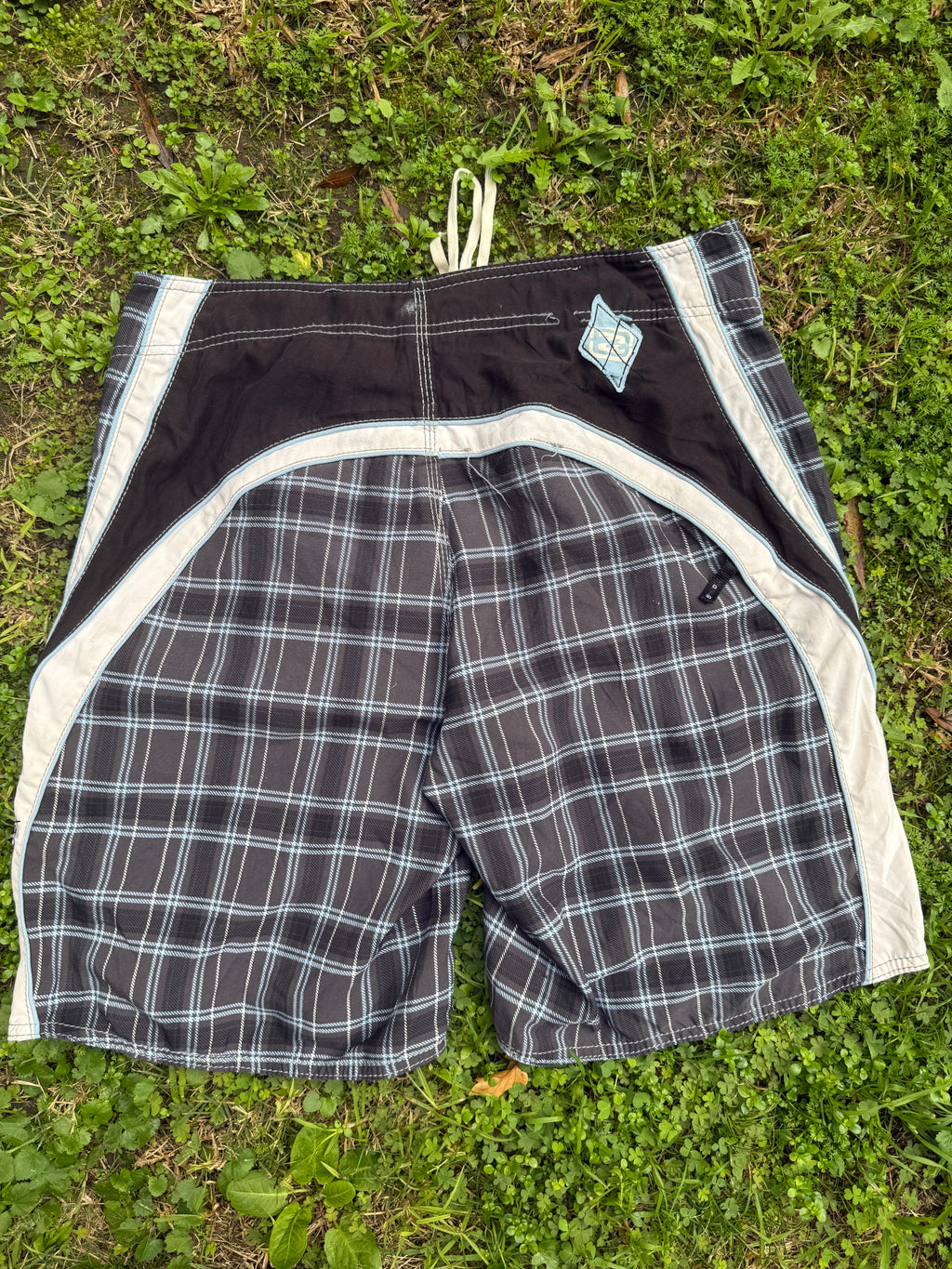 Vintage Checkered Billabong - 34